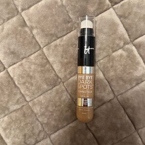 IT Cosmetics Bye Bye Dark Spots Corrector Serum - Tan